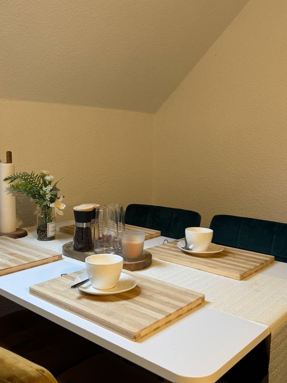 Ama Home Apartment In Hiddenhausen - Wlan, Smart-Tv - Nahe A30 & A2 - Nur 10 Min Von Herford Eksteriør bilde
