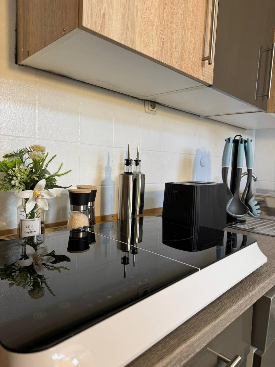 Ama Home Apartment In Hiddenhausen - Wlan, Smart-Tv - Nahe A30 & A2 - Nur 10 Min Von Herford Eksteriør bilde